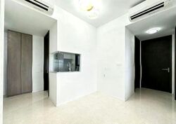 Avenue South Residence (D3), Apartment #636854581